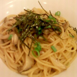 ♡ﾟ・椎茸とぶなしめじの和風麺つゆパスタ♡ﾟ･｡♥